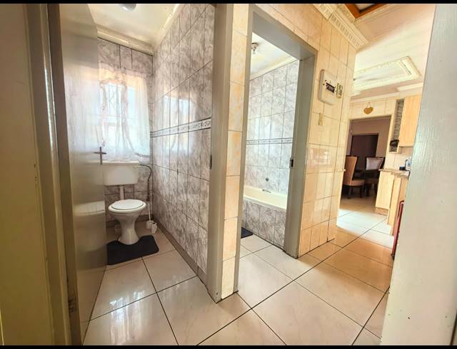 3 BEDROOM HOUSE FOR SALE IN ZAMDELA